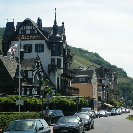 Konukevi Altes Haus 2*